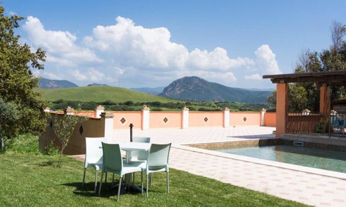 Gonnesa Apartment | Casa Ginestra - Two Bedroom Apartment, Sleeps 6