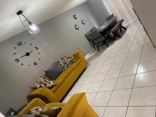 Juarez Municipality House | Casa Granada cercana a consulado y aeropuerto.