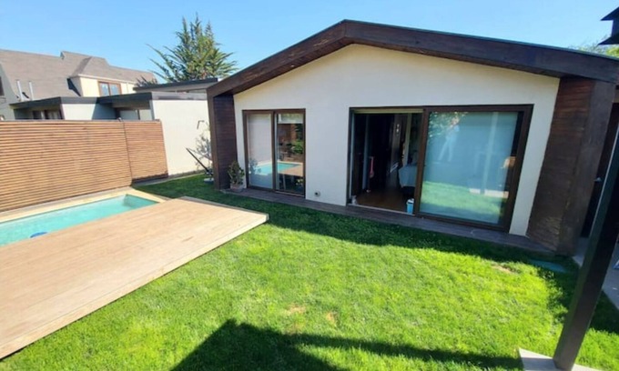 Apoquindo House | Casa in Las Condes - Quincho, Close to Metro