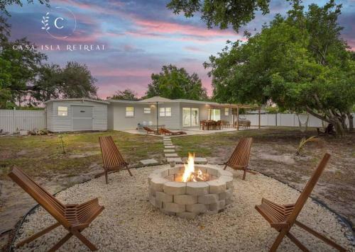 Palma Sola House | Casa Isla Retreat - near Anna Maria Island