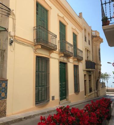 Sant Pol De Mar House | Casa l'àvia - Sant Pol de Mar