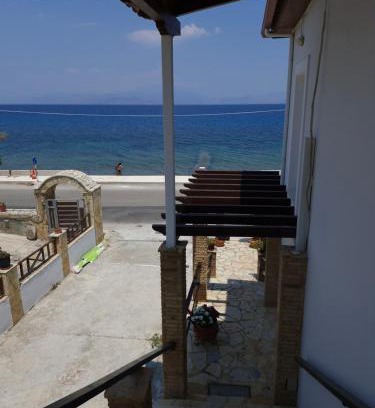 Xylokastro-Evrostina Apartment | Casa Limone