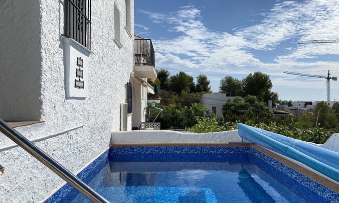 Chimenea House | Casa Lovisa Private Pool by Casasol