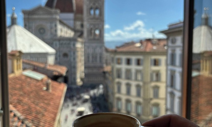 Duomo Apartment | Casa Luisa: your home in the very heart of Florence with breathtaking views.