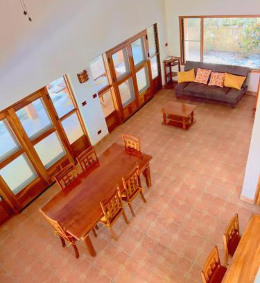 Samara House | Casa Mariposa cozy house 5 minutes from the beach