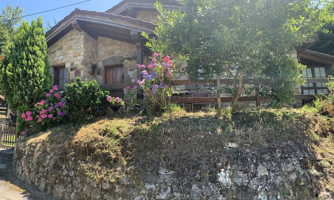 Villar de Huergo Cottage | Casa Martina for 4 people
