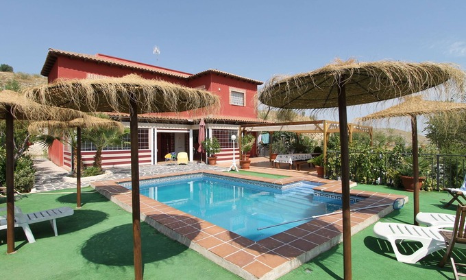 Sesena Ski Chalet | Casa Mirador de Aranjuez. TuCasaTemporal
