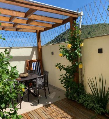 Praia de Santiago House | Casa na Praia de Santiago, próxima a Maresias!