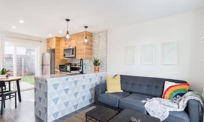 University Heights Apartment | Casa Nova - Central San Diego FREE parking