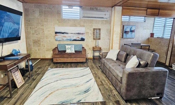 Fajardo House | Casa Oceana close to beaches and restaurants