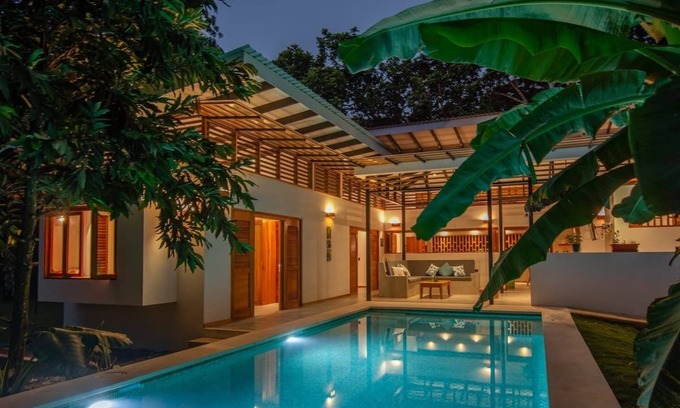 Cahuita House | Casa Ohana. Stunning vacation home in Cahuita!