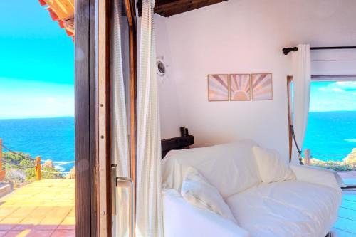 Costa Paradiso House | Casa Paradiso Guest House
