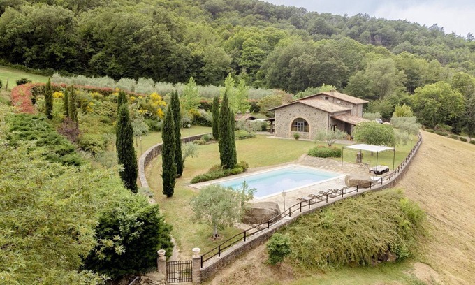 Bivio Lugnano Villa | Casa Raffaello - Four Bedroom Villa, Sleeps 8