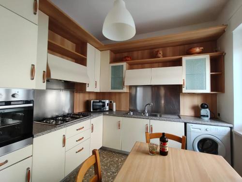 Camerano Apartment | Casa RoMi