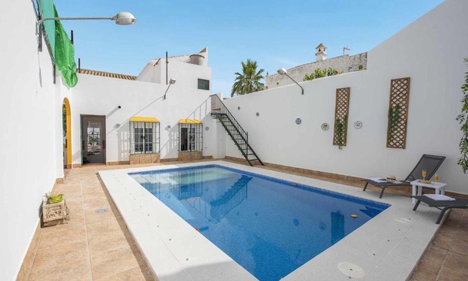 La Lantejuela House | Casa Rural Berraquero