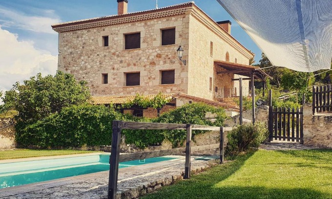 Olmeda de Cobeta House | Casa Rural don Rosendo