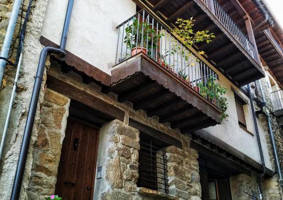 Miranda del Castanar Apartment | Casa rural La Villa