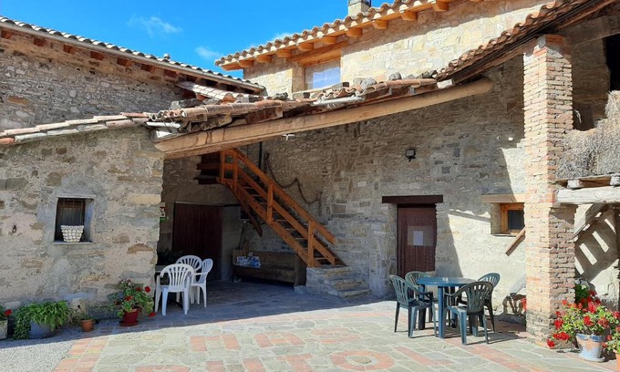 Campdevanol Apartment | Casa Rural Mas Pujol