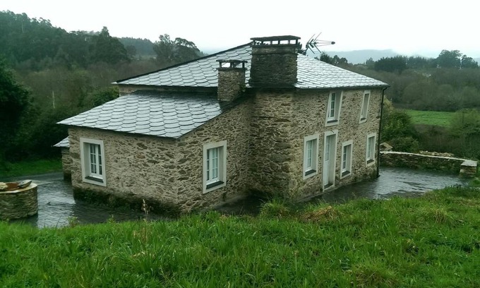 Freires House | Casa Rural Ortigueira