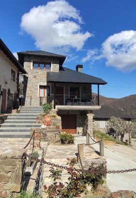 San Justo House | CASA RURAL PAJARICA en Sanabria