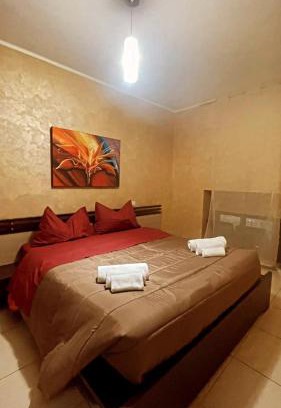 Municipio 1 House | Casa Serenella