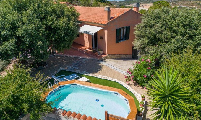 Trinita d'Agultu e Vignola House | Casa Vacanze La Pavoncella