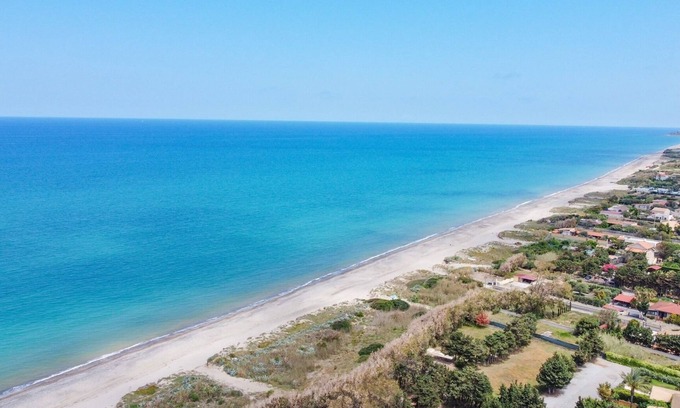 Piana Calzata House | Casa Vacanze Mare Nostrum beach front