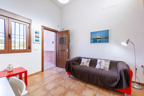 El Pozo de los Frailes House | Casa Violeta 2