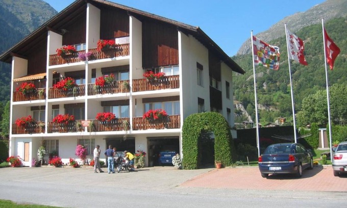 Reckingen Apartment | Casa Yolanda 2. OG Süd by Interhome