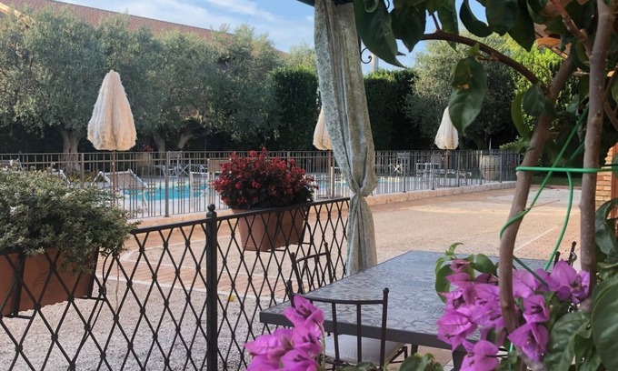 Pianella Apartment | "Casale Giacinta" ancient cottage between sea and mountains with swimming pool
