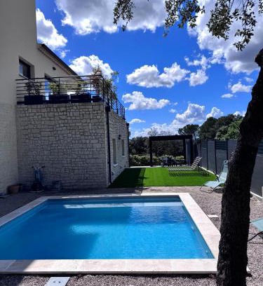 Mondragon House | Casaso
