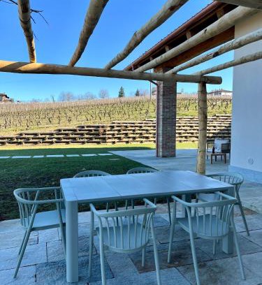 Novello Apartment | Cascina Luscai