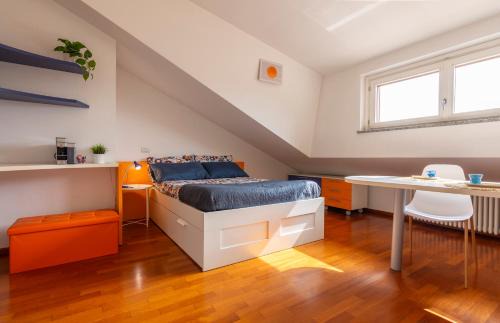 Cernusco sul Naviglio House | CaseOspitali - Il Nido Di Clò, monolocale con bagno e accesso indipendente senza cucina