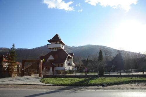 Pangarati Bed & Breakfast | Castelul de Smarald