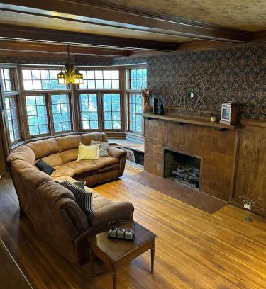 Davenport House | Castle Cicali