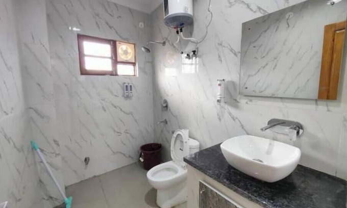 Bullawala Apartment | Castle Inn Starry, 2 BHK,Mussoorie Road, Dehradun