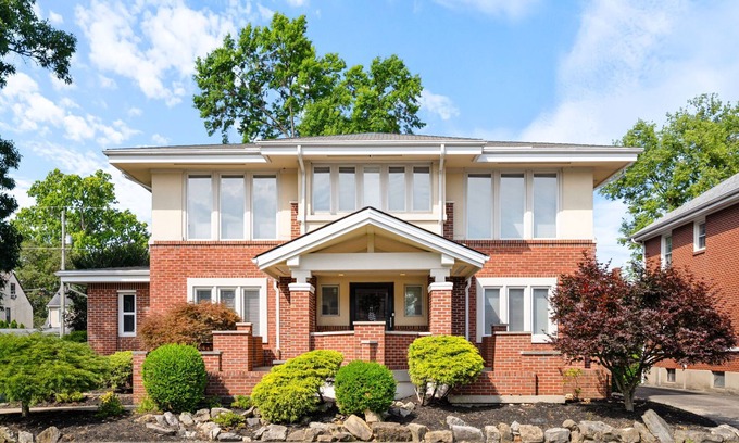 Rockcreek Lexington Road House | Castle St Matthews