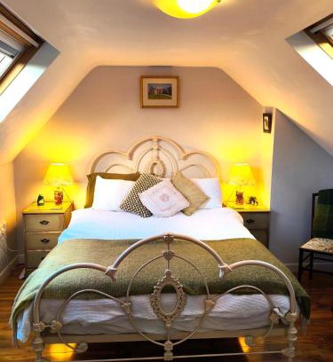 Corfe House | Castle View Suite - Corvesgate Cottage - 3 room suite