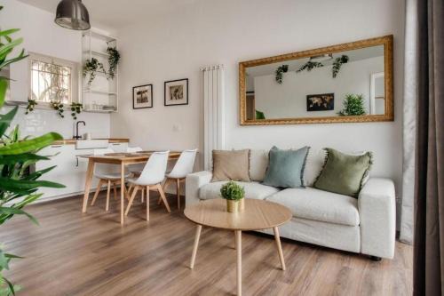 Mazzo Apartment | Castrelli Loft Rho-Fiera Milano