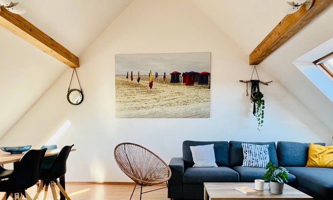 Linkenheim-Hochstetten Apartment | Casual studio apartment near Karlsruhe & KIT North