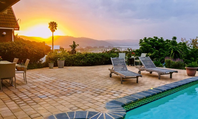 Hunter's Home House | Catch the breeze - unlimited views of Knysna Lagoon and Outeniqua mountains