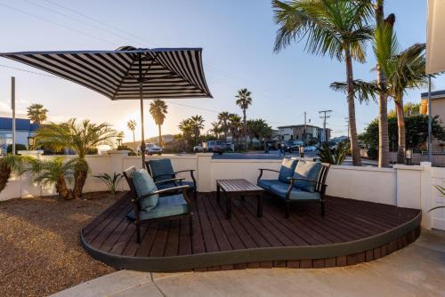 Carlsbad House | CB-3900A - Coastal Carlsbad Surfer's Dream