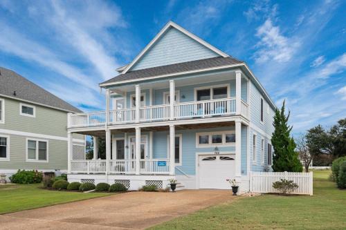 Corolla House | CCHK70 Peace of Paradise