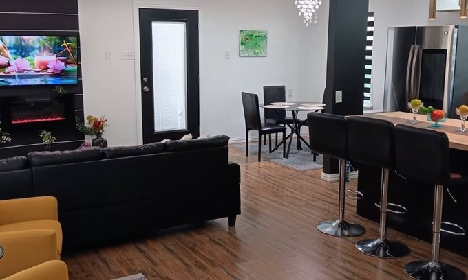 Cedar Hill House | Cedar Hill Retreat-Family-Friendly, Outdoor Grill,Foosball, Close by Lake & Mall