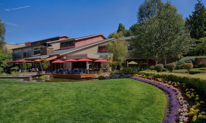 SeaTac Hotel | Cedarbrook Lodge