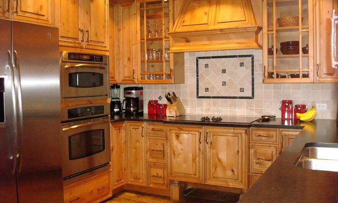 Peak 9 House | Cedars 21 Ski In Ski Out 3 bedroom, 2 1/2 bath, Hot Tub, Electric car charger