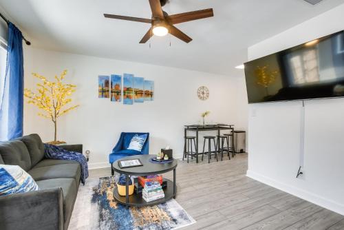 Dayton Apartment | Central Dayton Apt Less Than Half-Mi to UD!