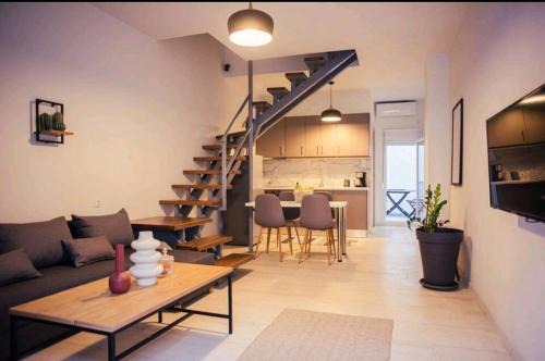 Volos City Centre Apartment | Central Maisonette