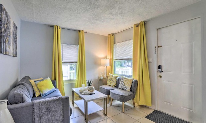 Sarasota House | Central Sarasota Home 8 Mi to Siesta Key!