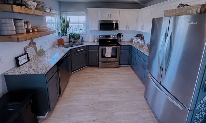 Springdale House | Centrally Located, Family-Friendly House in NWA